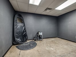 31570761