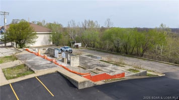 31571040