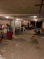 31571748