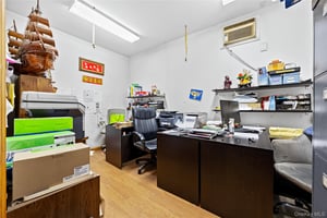 31572115