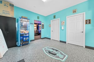 31576974