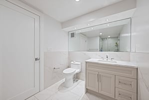 31578755