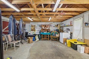 31663393