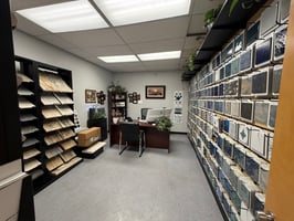 31580082