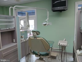 31585691