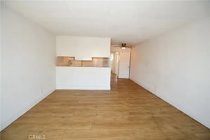 31589788