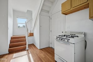 31590069