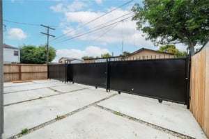31590345