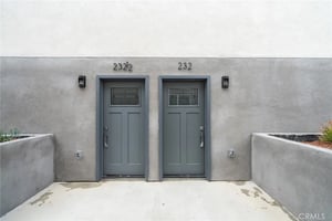 31590347