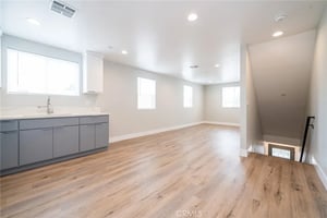 31590327