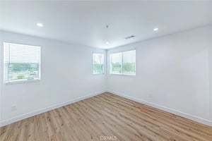31625848