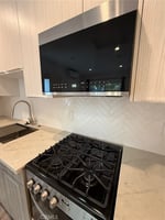 31590779