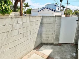 31720332
