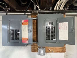 31592140