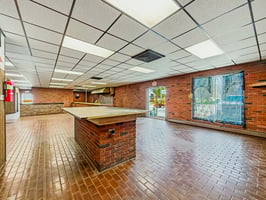 31599941