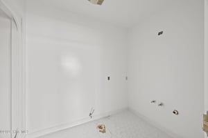 31593971
