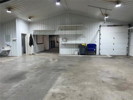 31594880