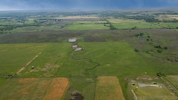31595380
