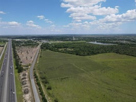 31596019
