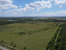 31596048