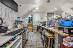 31596782
