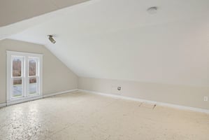 31597759