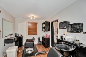 31598247