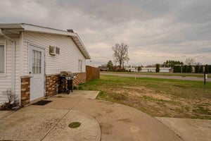 31704505