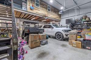 31599786