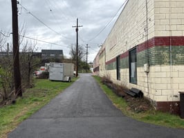 31601420