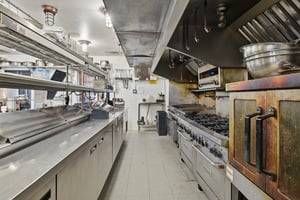 31604466