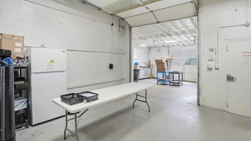 31649624