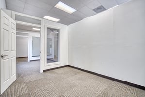 31604969