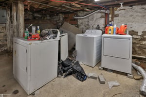 31605095