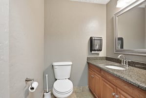 31708634