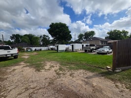 31606225
