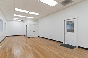 31605998