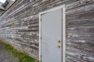 32575869