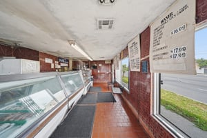 31613476