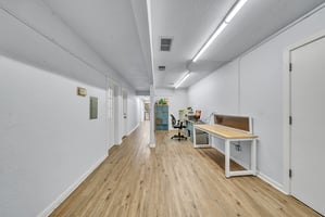 31673832