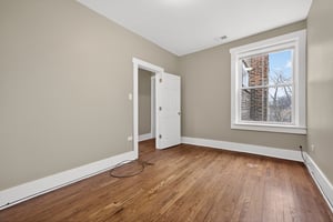 31616847