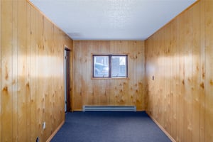 31619772