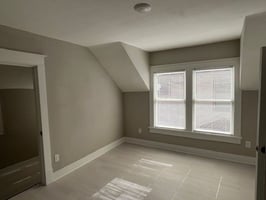 31620956