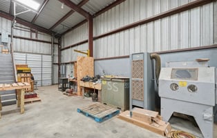 31621446