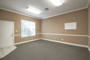 31621585