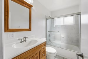 31625681