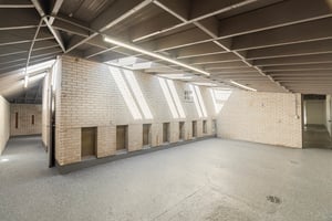 31628941