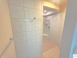 31629386