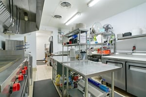 31790652