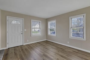 31630979